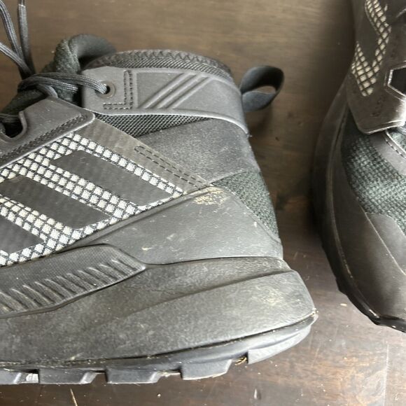 Adidas Terrex AX4 mid gore-tex hiking shoes Men 8.5 Black - Picture 2 of 16